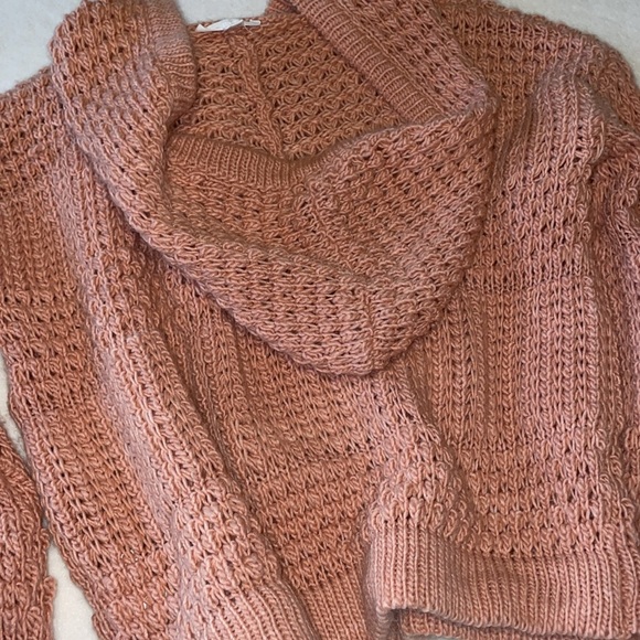 Cropped, hooded, tie front sweater - Picture 5 of 5